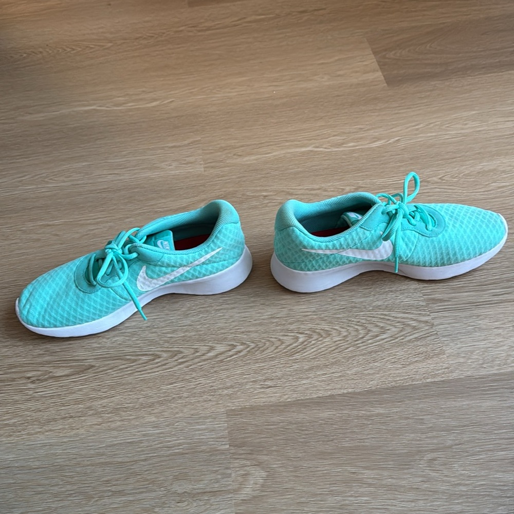Nike, Tiffany Blue with gems, size 9.5 - Picture 2 of 8